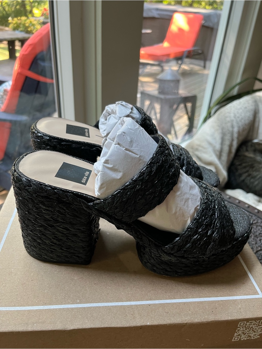 DOLCE VITA LATOYA RAFFIA PLATFORM SANDALS BLACK 9 - Picture 7 of 11